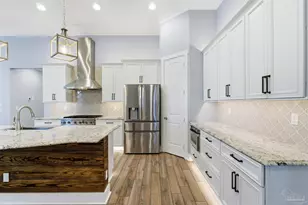 2018 Rambling Oaks Dr, Cantonment, FL 32533 - Photo 18