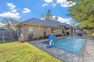 2018 Rambling Oaks Dr, Cantonment, FL 32533 - Photo 40