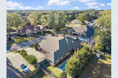 2018 Rambling Oaks Dr, Cantonment, FL 32533 - Photo 52