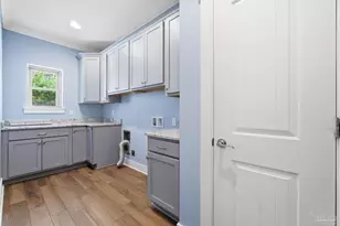 2018 Rambling Oaks Dr, Cantonment, FL 32533 - Photo 24