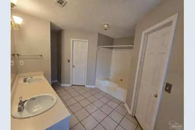 11204 Bridge Creek Dr, Pensacola, FL 32506 - Photo 18