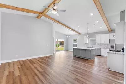 1421 Madelyn Woods Dr, Pensacola, FL 32506 - Photo 4