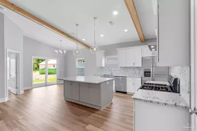 1421 Madelyn Woods Dr, Pensacola, FL 32506 - Photo 8