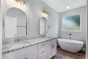 1421 Madelyn Woods Dr, Pensacola, FL 32506 - Photo 22