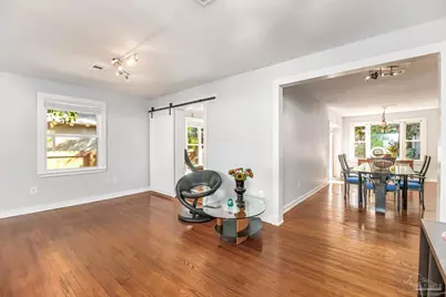 631 W Avery St, Pensacola, FL 32501 - Photo 4