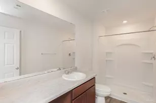 8772 Schooner Ln, Pensacola, FL 32507 - Photo 12