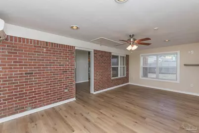 574 Ard Dr, Pensacola, FL 32526 - Photo 14