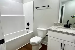 4417 Oak Ln, Milton, FL 32583 - Photo 12