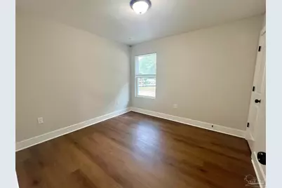 4417 Oak Ln, Milton, FL 32583 - Photo 14