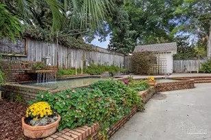 205 Silverthorn Dr, Gulf Breeze, FL 32561 - Photo 52