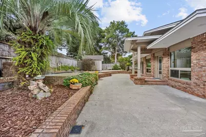 205 Silverthorn Dr, Gulf Breeze, FL 32561 - Photo 54