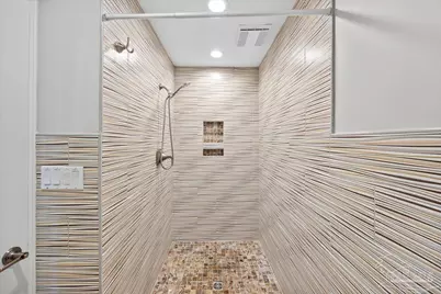 205 Silverthorn Dr, Gulf Breeze, FL 32561 - Photo 18