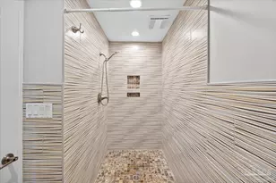 205 Silverthorn Dr, Gulf Breeze, FL 32561 - Photo 18