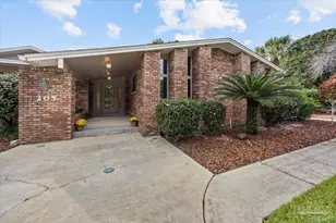 205 Silverthorn Dr, Gulf Breeze, FL 32561 - Photo 66