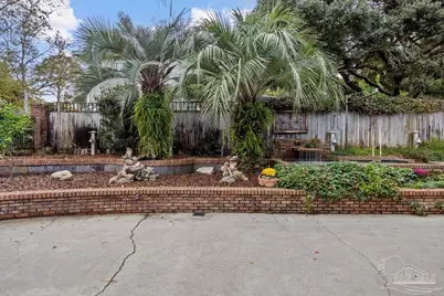 205 Silverthorn Dr, Gulf Breeze, FL 32561 - Photo 56