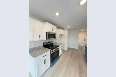 3339 Bliss Ln #9E, Cantonment, FL 32533 - Photo 6