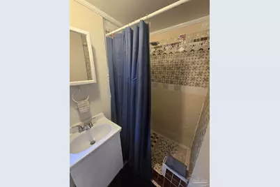 6111 Lebanon Ln #2, Pensacola, FL 32504 - Photo 12