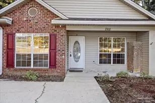 2811 E Johnson Ave, Pensacola, FL 32514 - Photo 2