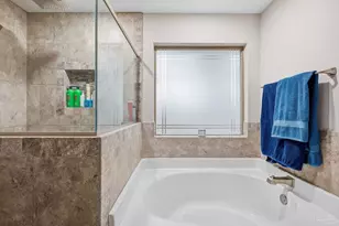 6782 Beaudry Ln, Milton, FL 32570 - Photo 16