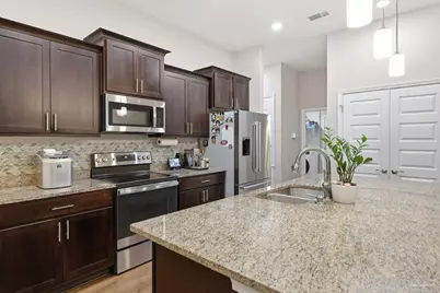 6782 Beaudry Ln, Milton, FL 32570 - Photo 12