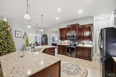 6085 Winchester Cir, Milton, FL 32570 - Photo 22