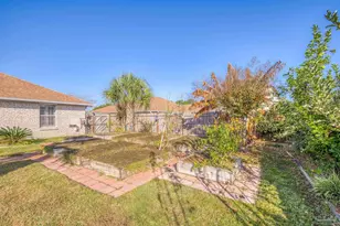 2208 Blue Lake Dr, Pensacola, FL 32506 - Photo 48