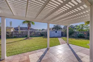 2208 Blue Lake Dr, Pensacola, FL 32506 - Photo 40