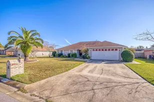 2208 Blue Lake Dr, Pensacola, FL 32506 - Photo 58