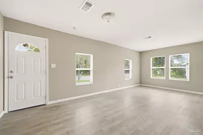 206 S 2nd St, Pensacola, FL 32507 - Photo 4