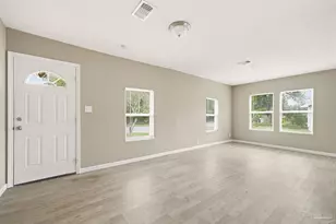 206 S 2nd St, Pensacola, FL 32507 - Photo 4