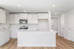 5909 Pelagic Dr, Milton, FL 32583 - Photo 4