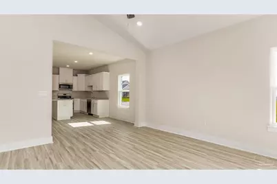 5913 Pelagic Dr, Milton, FL 32583 - Photo 12