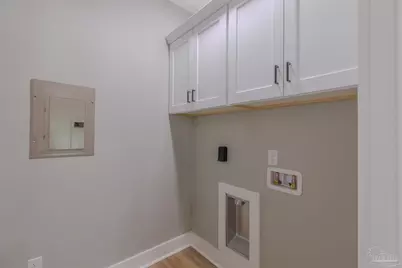 110 E Bobe St, Pensacola, FL 32503 - Photo 6