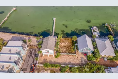 1581 Bulevar Menor, Pensacola Beach, FL 32561 - Photo 20