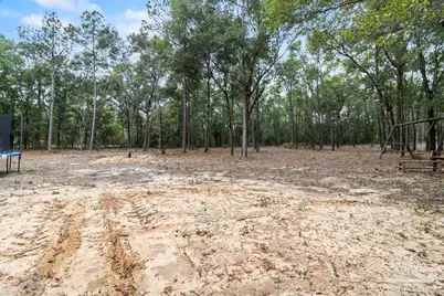 8004 Delta Dr, Milton, FL 32583 - Photo 10