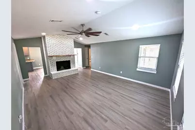 6045 Hamilton Bridge Rd, Milton, FL 32570 - Photo 2