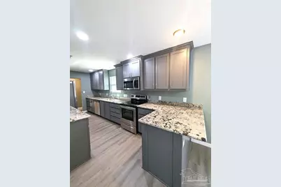 6045 Hamilton Bridge Rd, Milton, FL 32570 - Photo 10