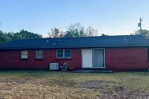 6514 Lark Ave, Milton, FL 32570 - Photo 8