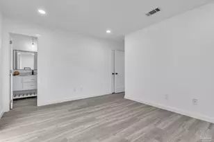 4044 Elmcrest Dr, Pensacola, FL 32504 - Photo 18