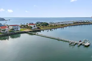 24 Baybridge Dr, Gulf Breeze, FL 32561 - Photo 68