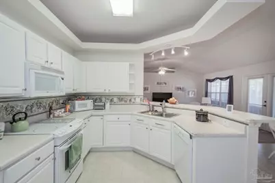 1711 Windpointe Cove, Gulf Breeze, FL 32563 - Photo 10