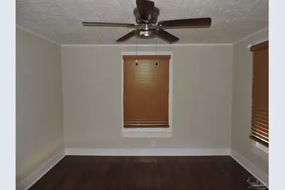916 E Hatton St, Pensacola, FL 32503 - Photo 22