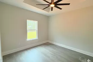 2942 N 14th Ave, Milton, FL 32583 - Photo 6