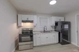 825 Booker Ave, Cantonment, FL 32533 - Photo 14