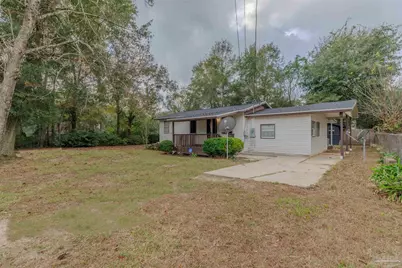 825 Booker Ave, Cantonment, FL 32533 - Photo 2