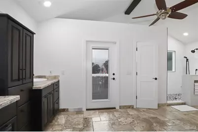 131 Shoreline Dr, Gulf Breeze, FL 32561 - Photo 24