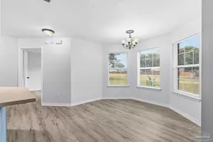 6439 Dallas Ave, Pensacola, FL 32526 - Photo 10