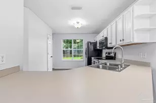 6439 Dallas Ave, Pensacola, FL 32526 - Photo 12