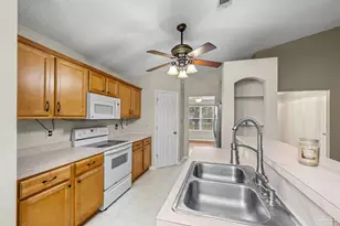 2517 Gulf Breeze Ave, Pensacola, FL 32507 - Photo 18