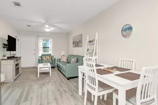 3202 Redwood Ln, Gulf Breeze, FL 32563 - Photo 10